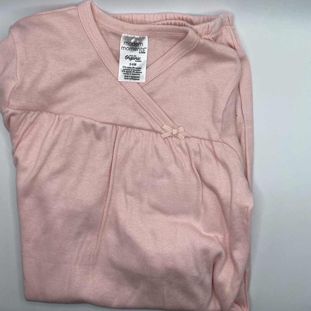 Modern moments gown. Pink 0-6 months